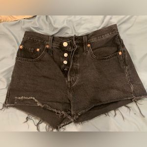 Shorts bundle: Levi’s size 27